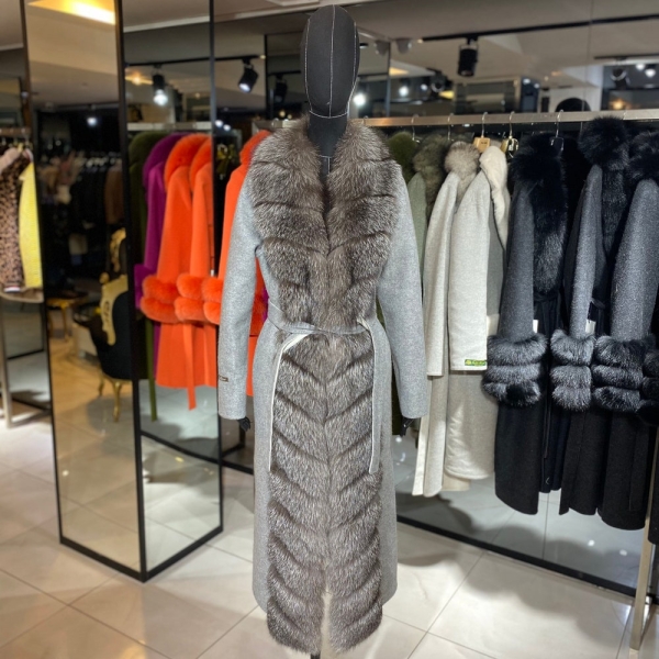 Cashmere, Wool, Alpaca mixed Fabric Woman Fur Coat with Real Fur Coat Woman’s Long Winter Coats – Luxury Coats Luxury Gift for Women