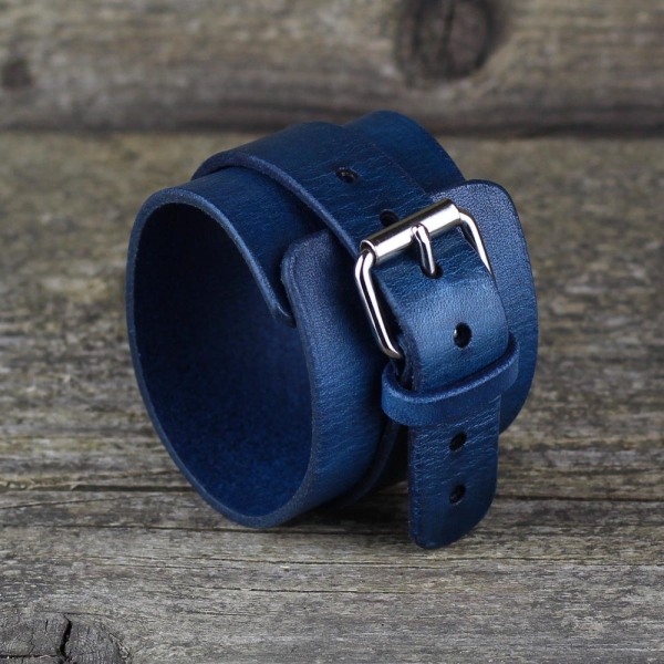 Blue leather bracelet, leather accessories, blue cuff, women cuff, men bracelet, anniversary gift, great gift.