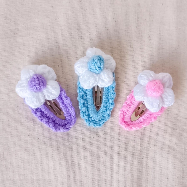 Pdf Pattern: Easy and Beautiful Crochet Flower Hair Clips || Amigurumi Pink Hairpins