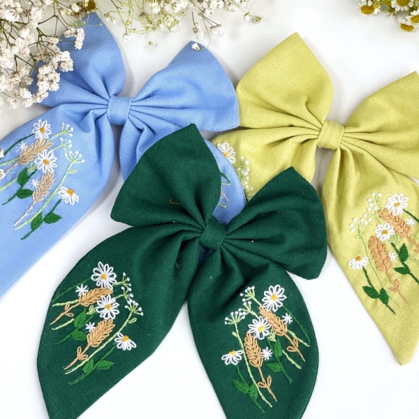 Custom Hand Embroidered Hair Bow, Floral Bow Barette, Handmade Linen Hair Bow, Personalized Flowers Embroidery Hair Bow, Floral Hair Bow