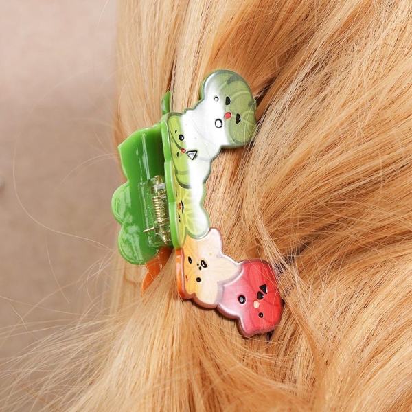 Korok Leaf Hair Claw Clip by Zelda BOTW TOTK Eco Friendly Acetate Colorful Leaf Hair Accessory Cosplay Gift for Gamers Woodland Themed Clip